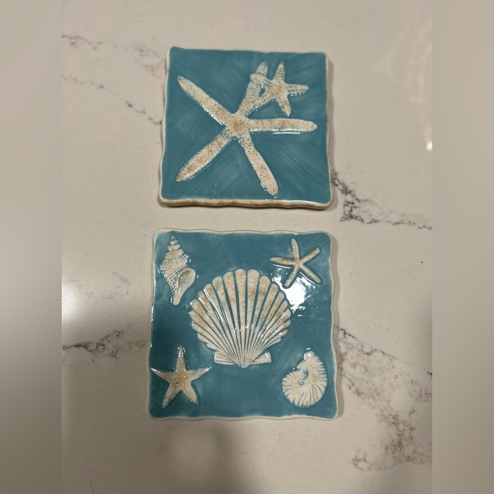 Set of 2 Heartfelt Kitchen Creations SeaShell Blue Tiles